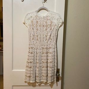 NWT Francesca’s White Lace Dress